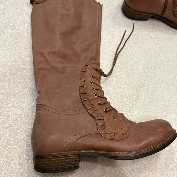 Crown Vintage Brown Lace Up Boots - Picture 2 of 7
